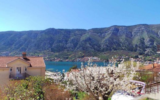 Kotor, Center – Two bedroom apartment near the Old Town