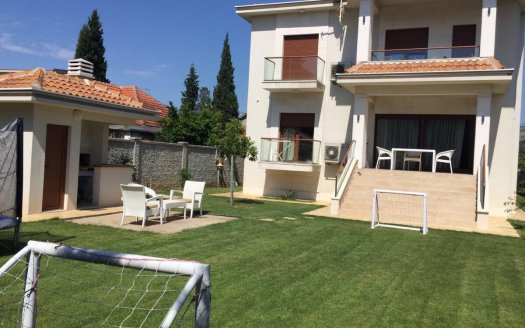 house two apartments furnished yard podgorica