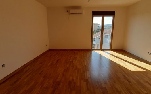 apartment two bedroom new unfurnished podgorica
