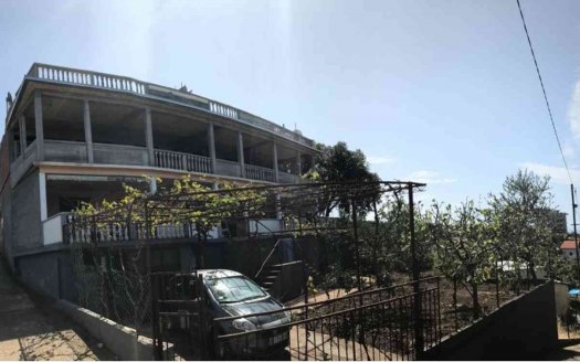 Bar, Utjeha – House in a prime location overlooking the sea