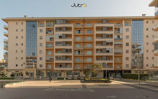 apartment near delta city mall sale