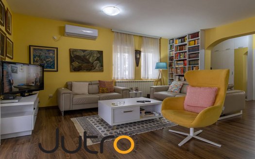 podgorica kokoti house sale