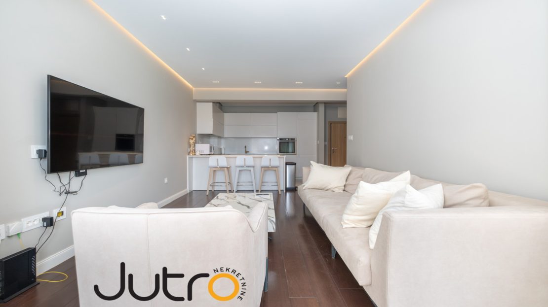 podgorici momisici two bedroom apartment sale