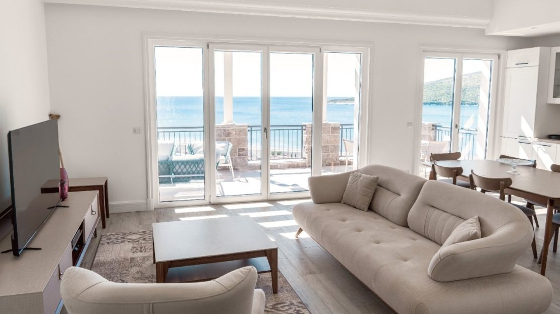 lustica prime location apartment sale