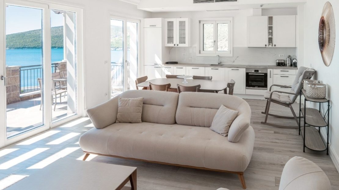 lustica prime location apartment sale