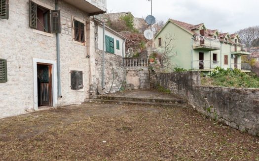 Herceg Novi, Stari Grad – Kuća na prodaju
