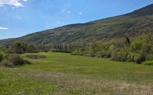 Danilovgrad, Sladojevo Kopito – Zemljište na prodaju