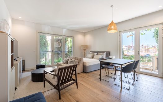 Tivat, Lustica Bay – Studio Apartment with Private Garden